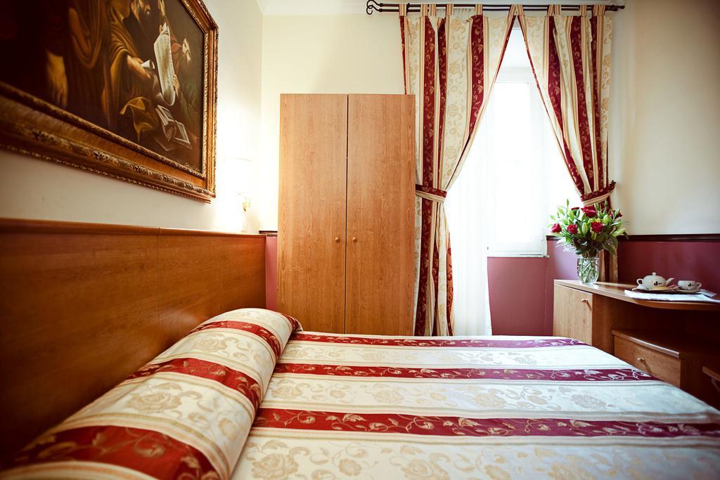 Hotel Saturnia Roma Camera foto
